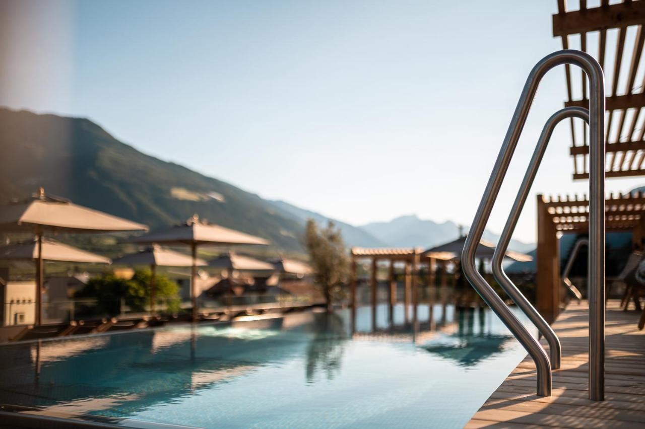 Sonnen Resort Натурно Экстерьер фото