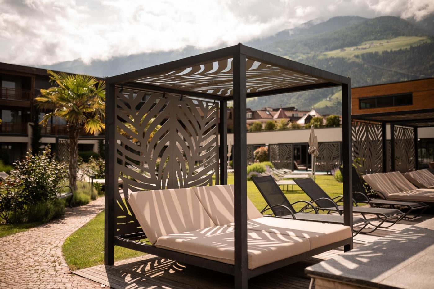 Sonnen Resort Натурно Экстерьер фото