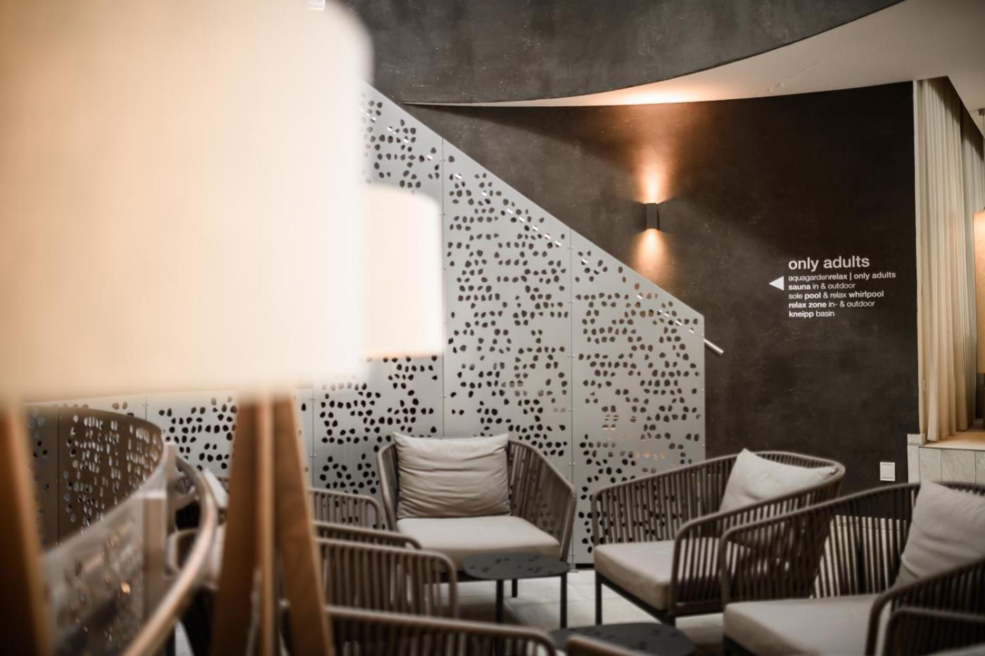 Sonnen Resort Натурно Экстерьер фото
